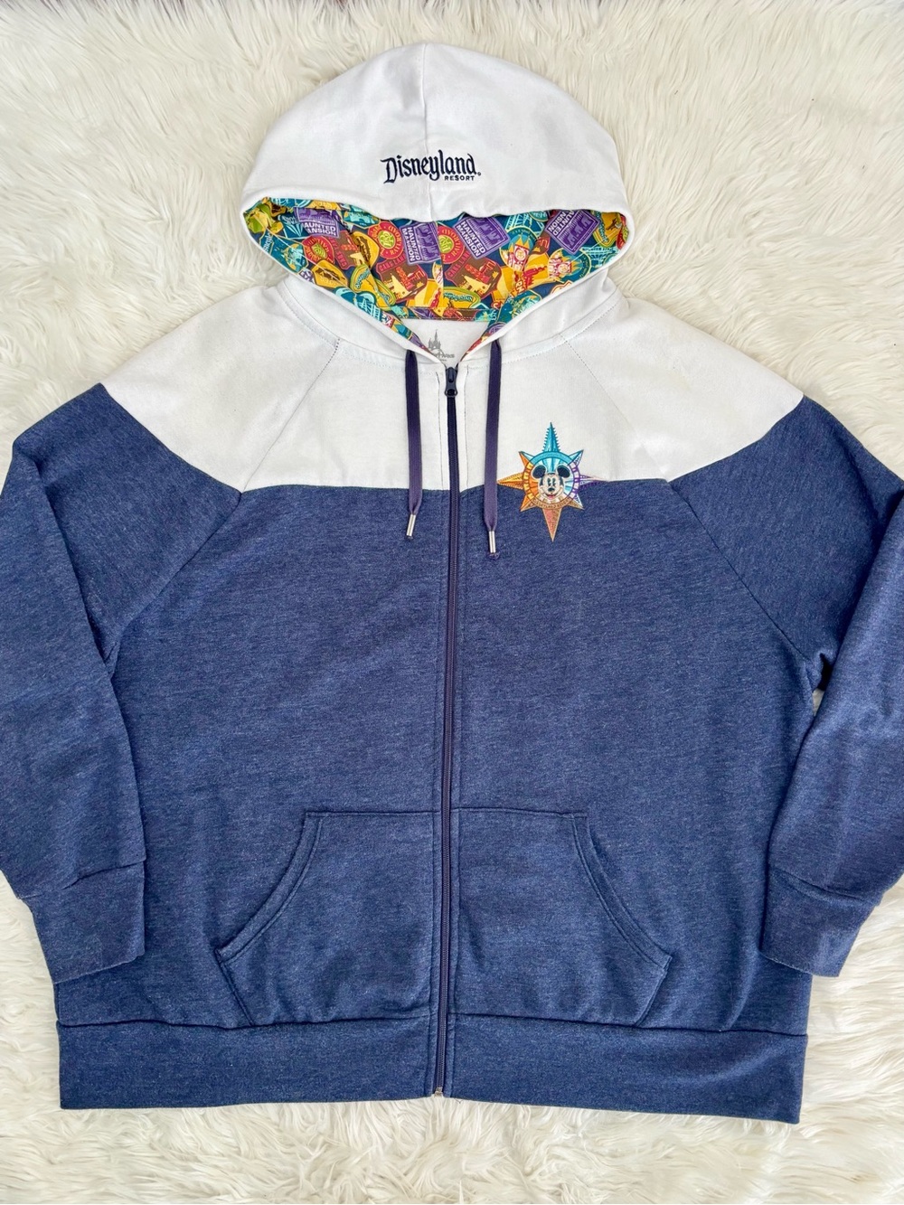 Disney Parks Resort Women’s 2X Hoodie Zip-Up Mickey Mouse Compass Embroidered